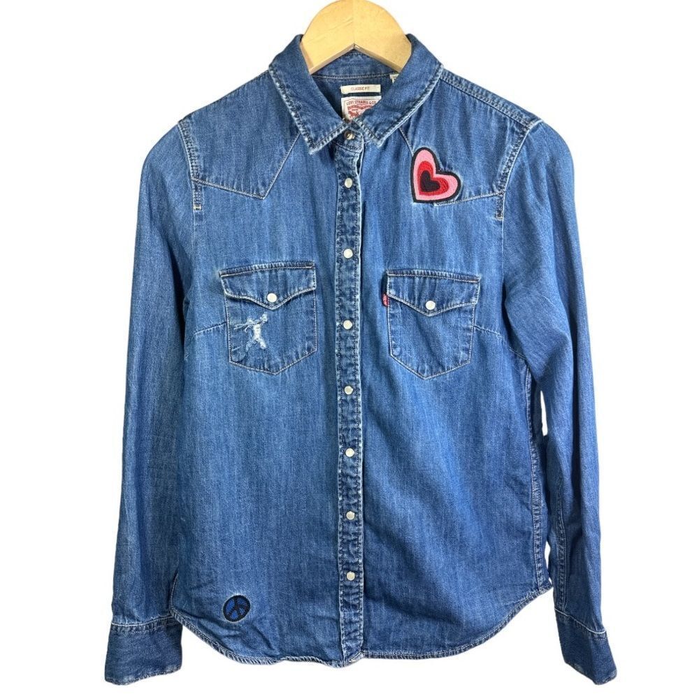 Levi's Women's Distressed Patchwork Long Sleeve D… - image 1